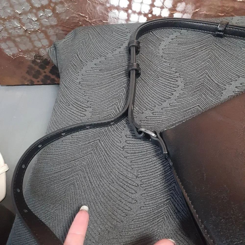 Zara Minimalist Black Faux Leather Shoulder Bag - Picture 13 of 16
